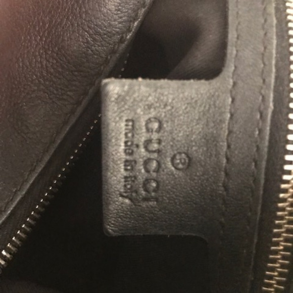 Authentic Gucci Leather Black Handbag - Picture 7 of 7